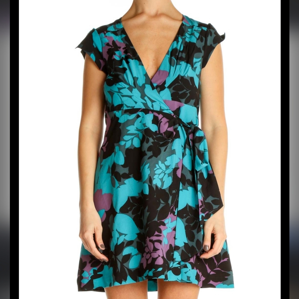 Banana Republic Blue & Purple Floral Wrap …